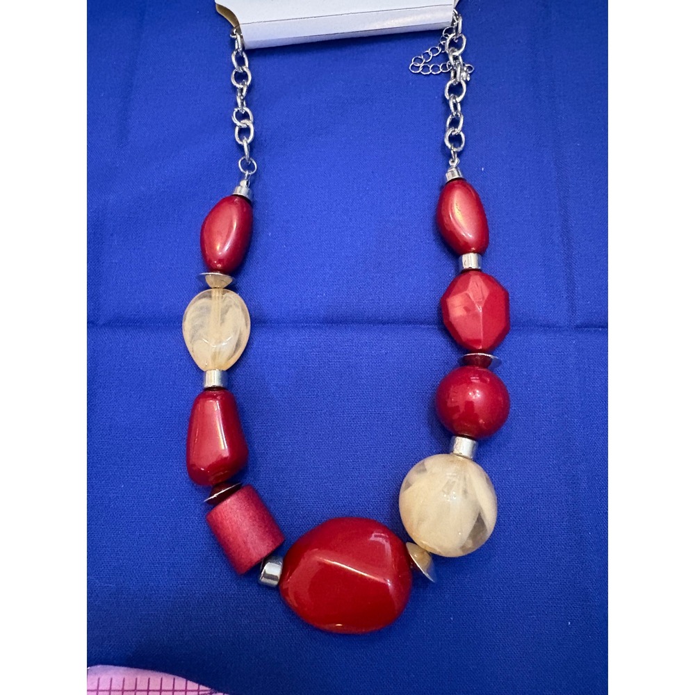 Mixit Color Red Cream Chunky Bead Statement Necklace Silver Tone Chain New